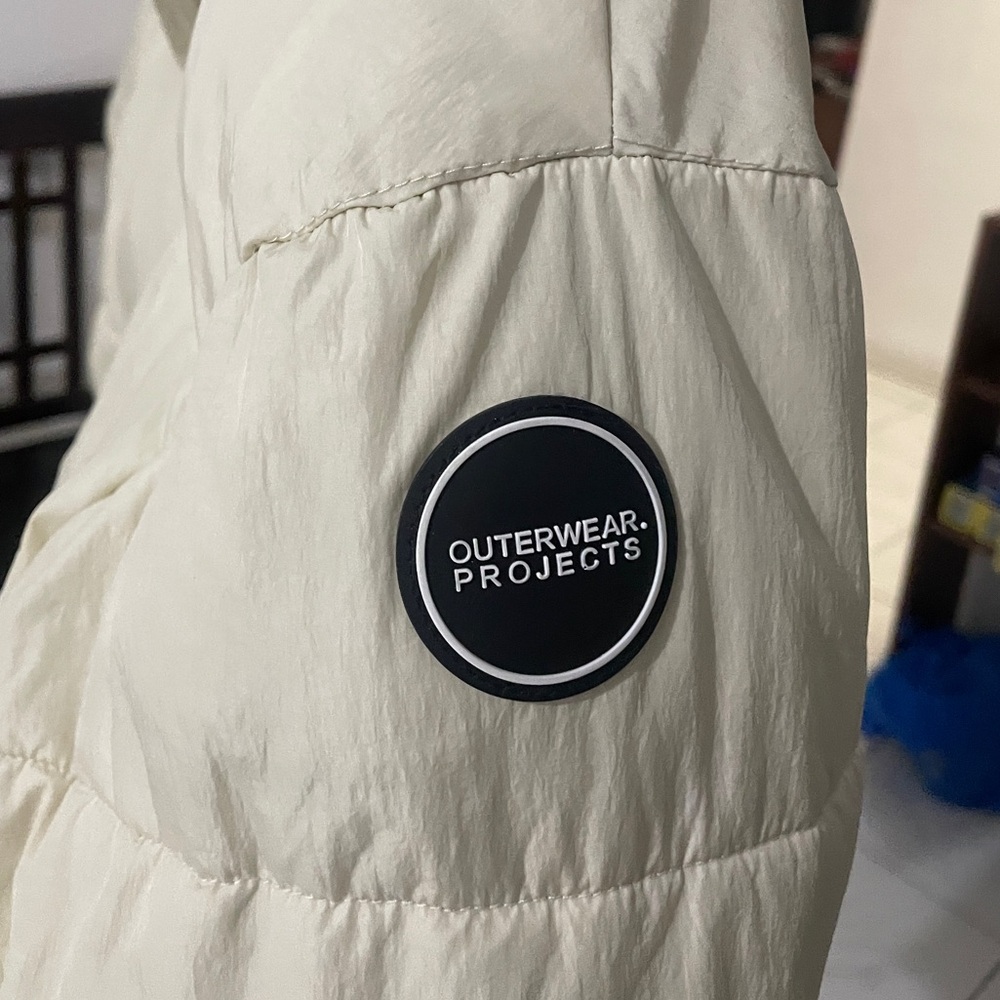 Zara Puffer Jacket - Picture 3 of 6